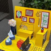 En nuestra empresa, MirArte, organizamos y creamos talleres de arte 3D y pop up, en el aula para educación infantil, primaria, secundaria y bachiller. Estamos en Madrid.